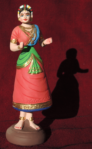figurine poupée danseuse bolywood papier mache inde
